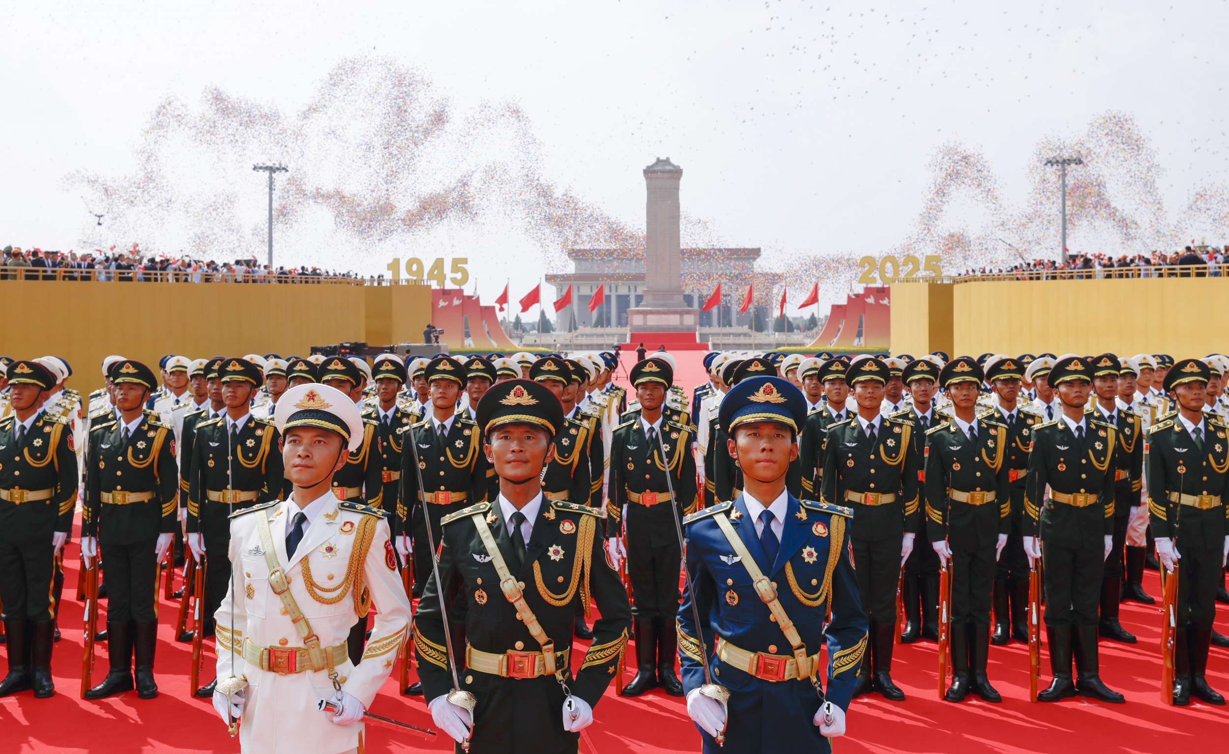 甘肅水利系統(tǒng)收聽收看紀念中國人...